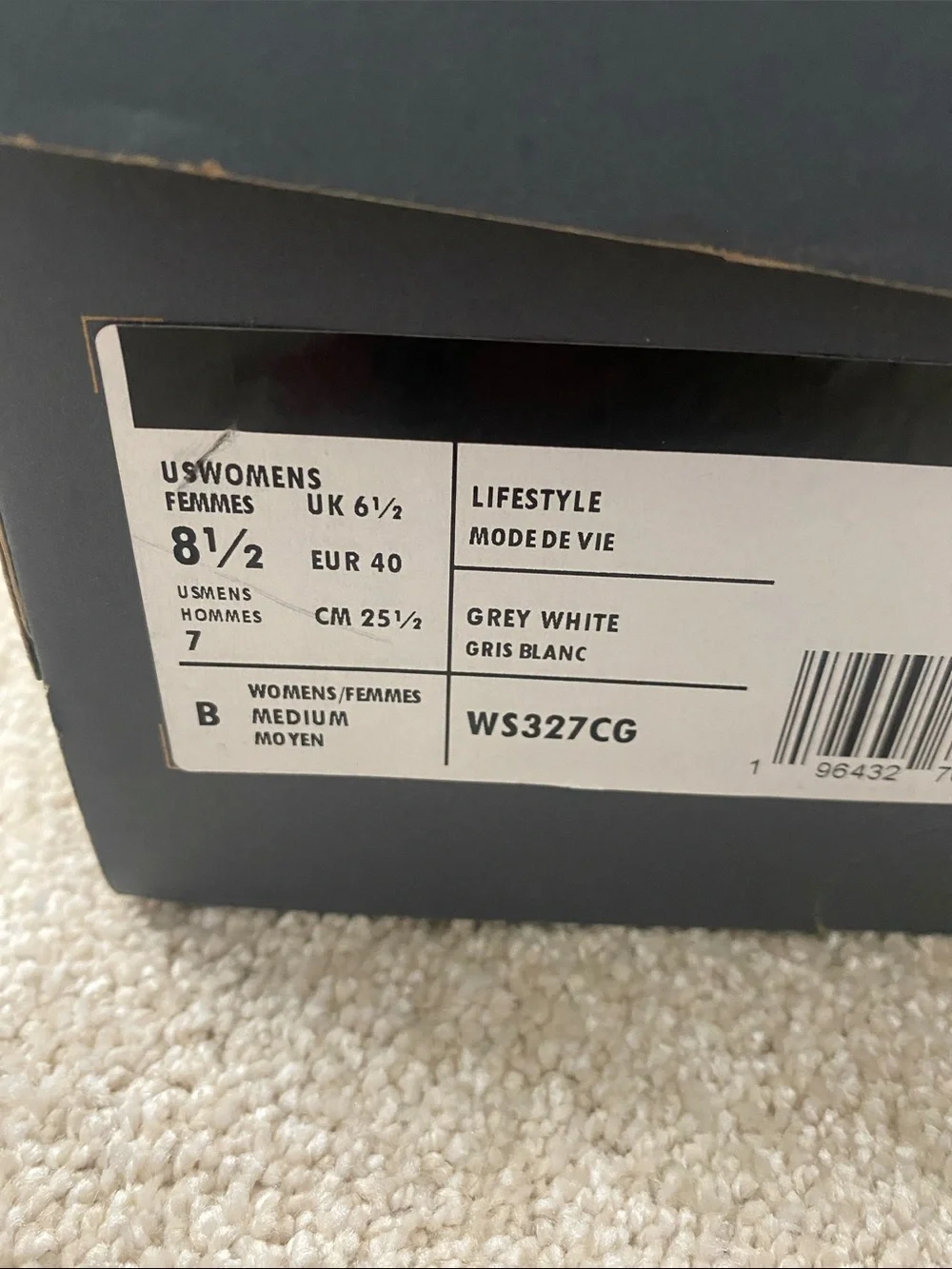 New Balance Women’s 527 Gray Suede & Mesh Sneakers with White Logo - Picture 12 of 12